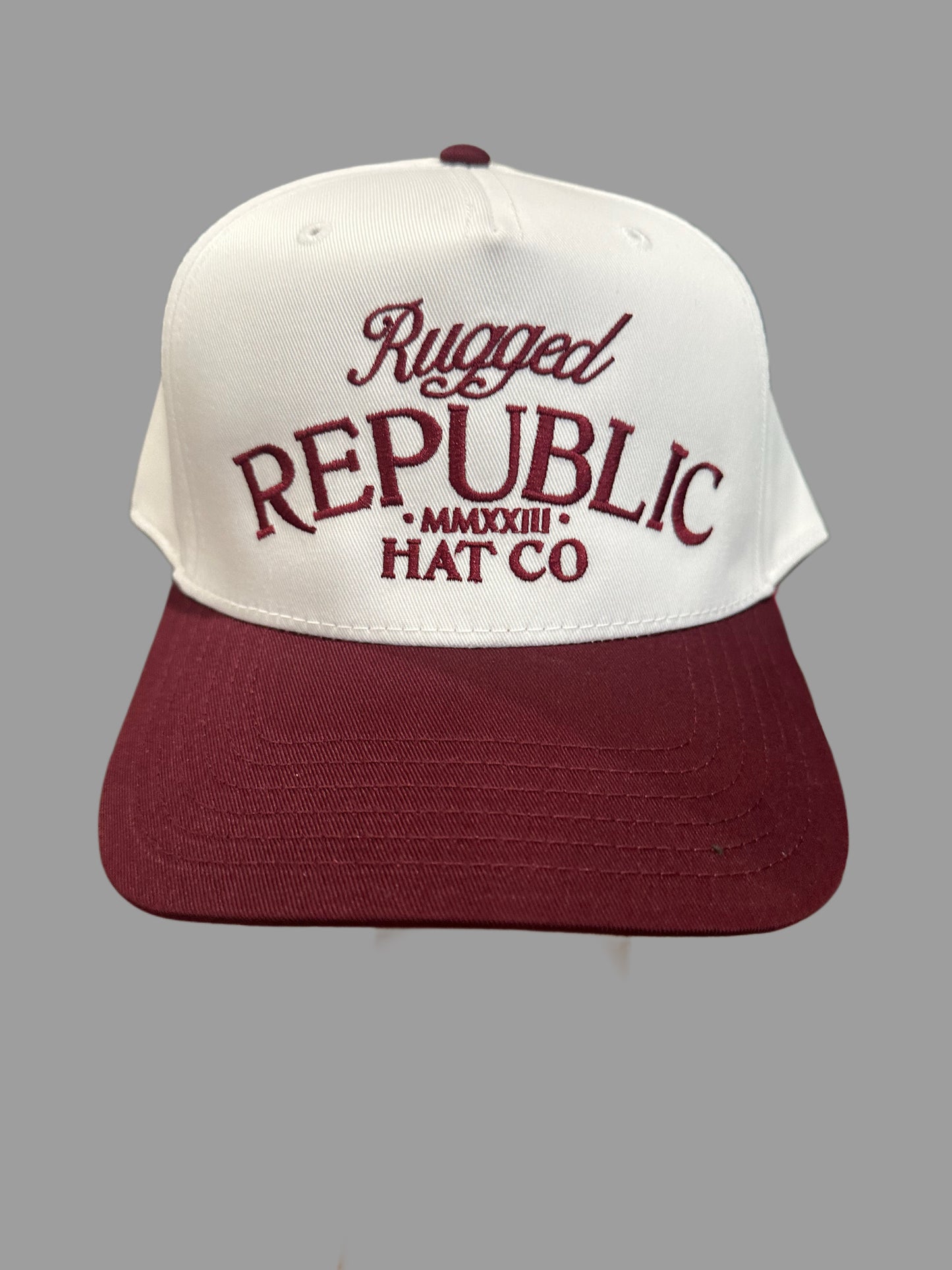 The Classic (Maroon)